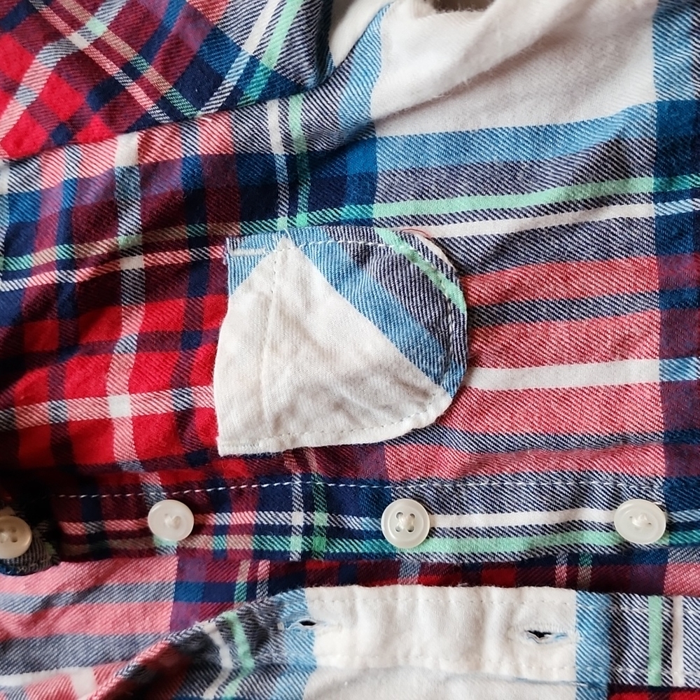 3-6 month button up - Picture 3 of 3